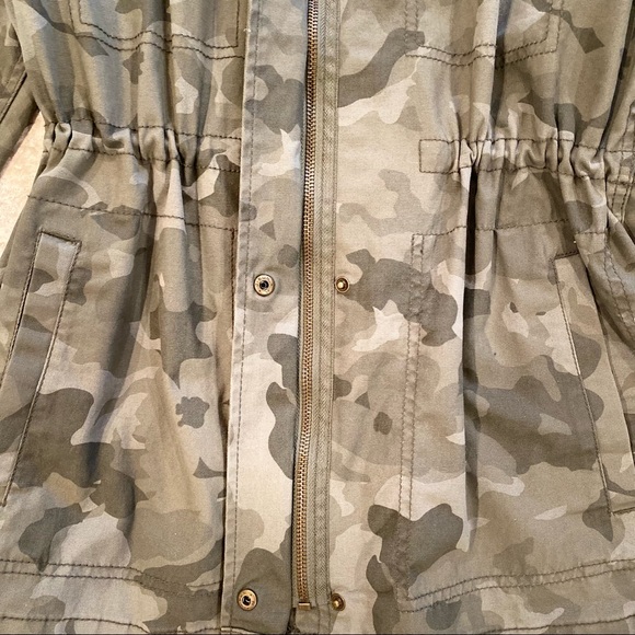 Camouflage Jacket - Picture 2 of 5